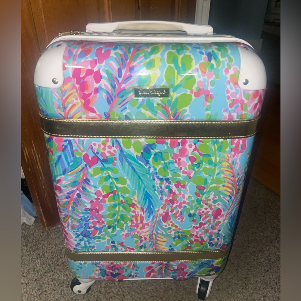 Lilly Pulitzer hard shell suitcase